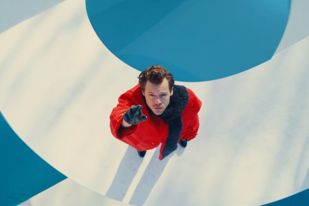 harry-styles-lands-his-second-billion-views-club-entry-with-‘as-it-was’ video