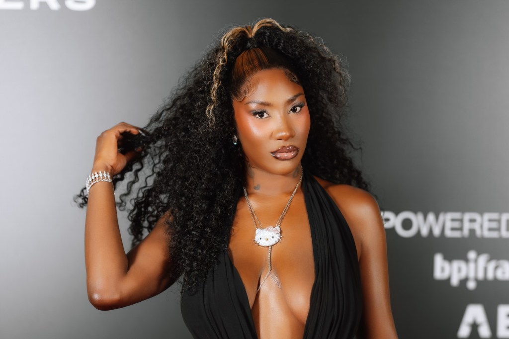 aya-nakamura-honored-at-the-first-edition-of-billboard-france’s-power players