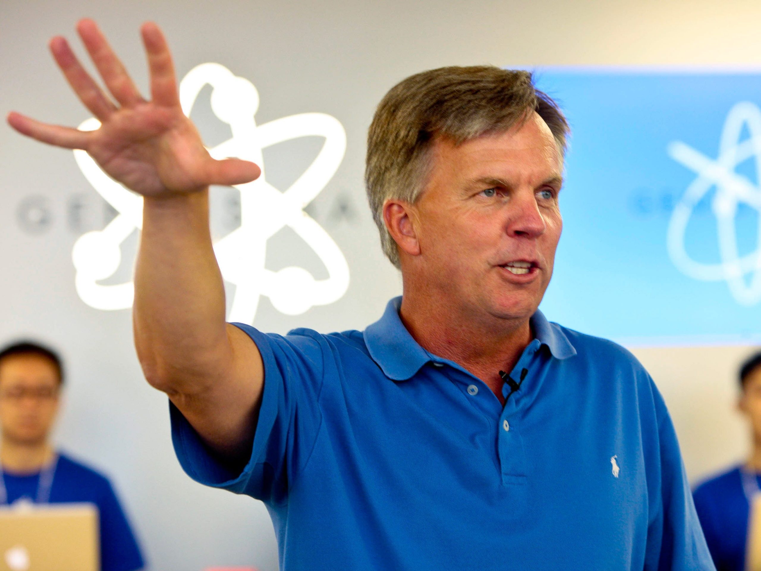 ron-johnson-worked-with-steve-jobs-for-11-years-this-lesson-stuck-with-him.