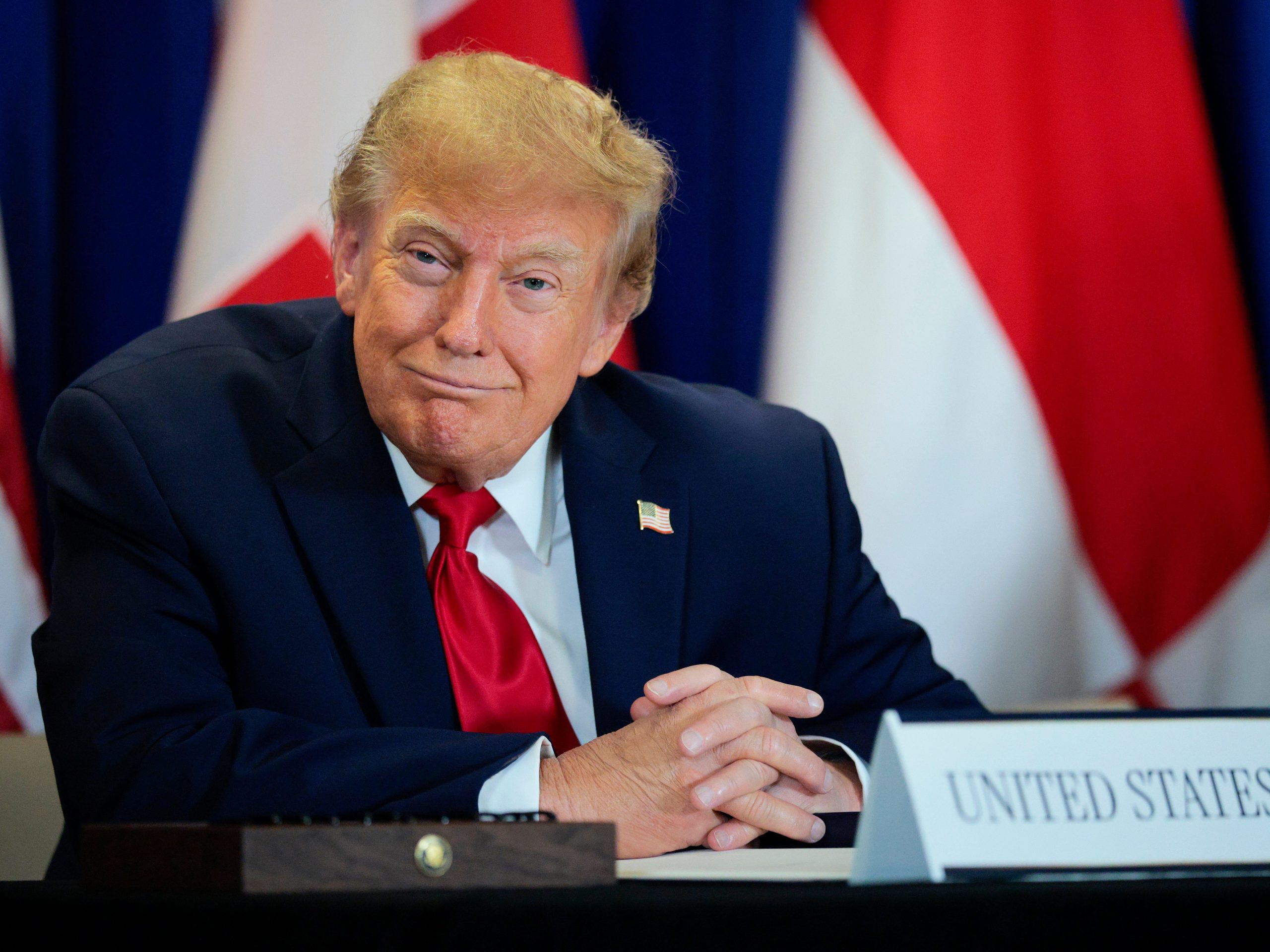 dario-amodei-to-have-dinner-with-president-trump-in-a-rare-meeting