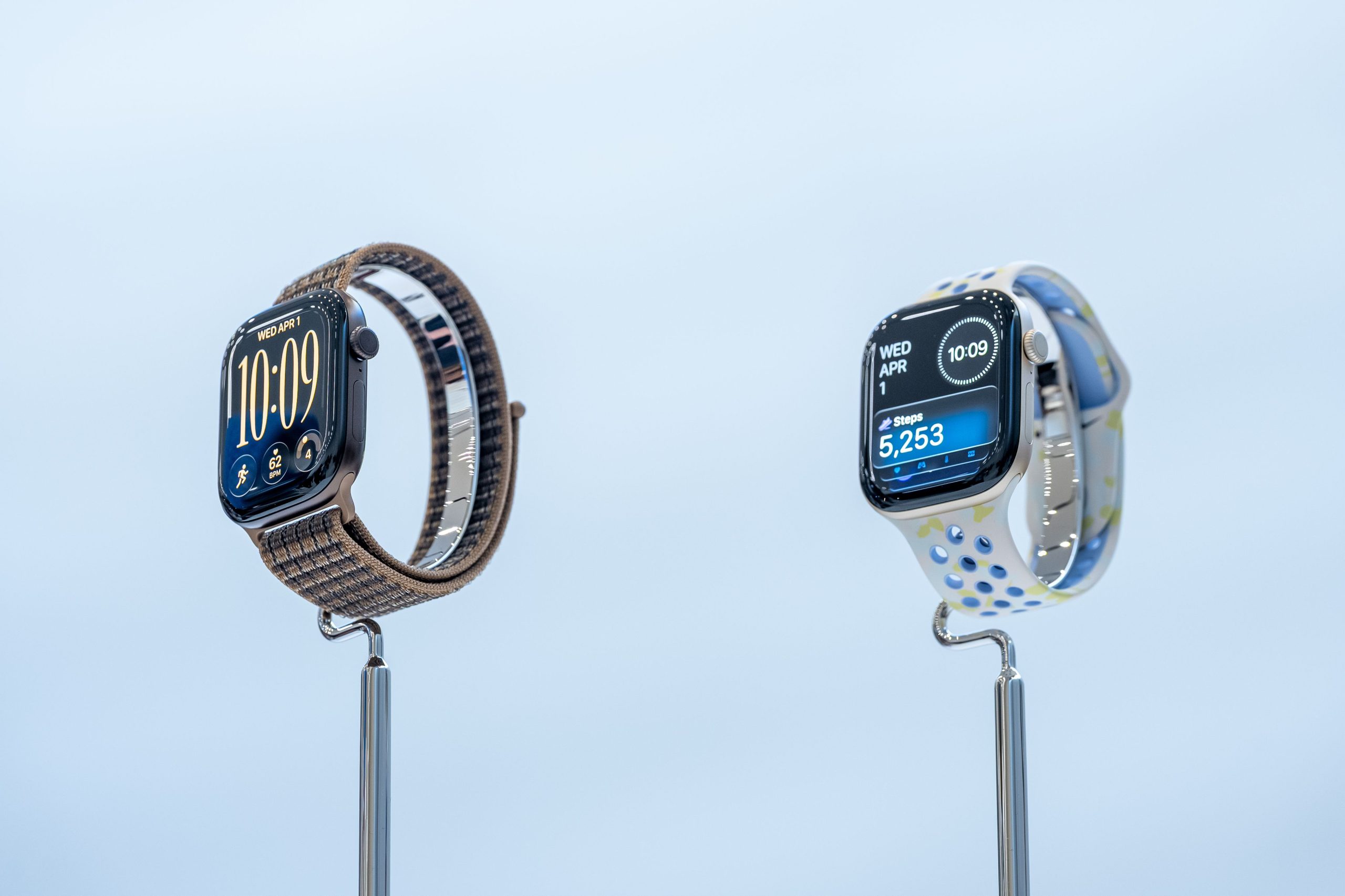 best-apple-watch:-series-12,-ultra-4,-and-se-3-(2026)