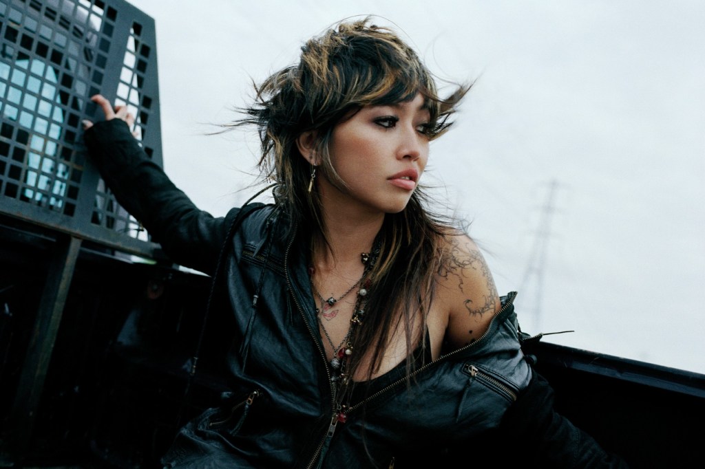 beabadoobee’s-‘pylon’-makes-top-10-debut-on-7-billboard-album charts