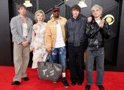 dakota-johnson-&-turnstile-on-‘snl’:-here’s-where-to-watch-‘saturday-night-live’-online-for free