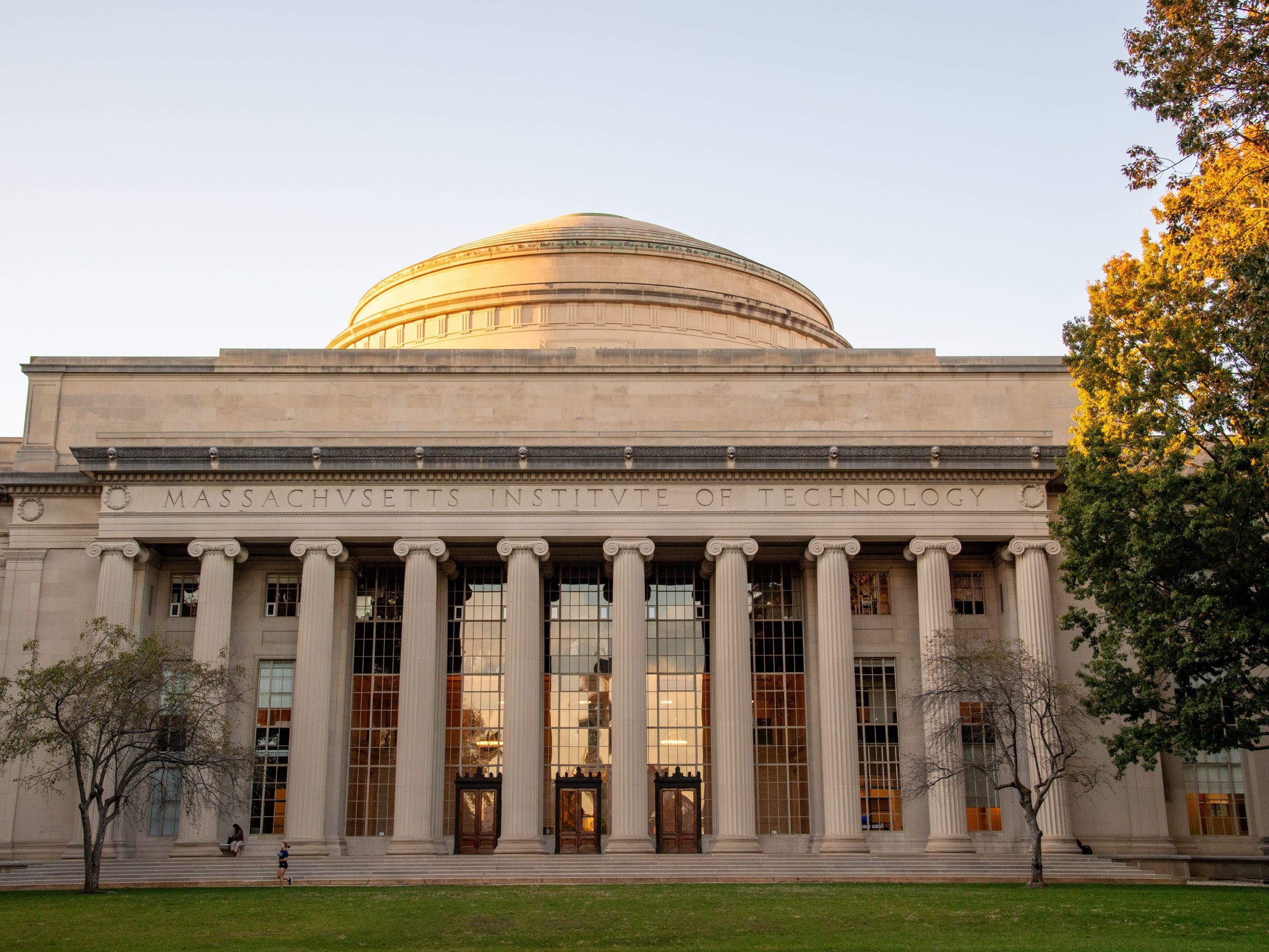 the-college-with-the-highest-first-year-retention-rate-in-every-state