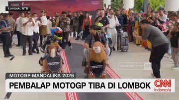 video:-pembalap-motogp-tiba-di-lombok