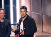 phil-wickham,-josiah-queen,-brandon-lake,-tasha-cobbs-leonard-top-gma-dove-awards winners