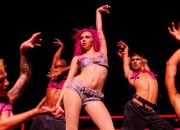 adela-makes-her-case-for-pop-stardom-at-sold-out-los-angeles-show:-‘i’m-an-immigrant’