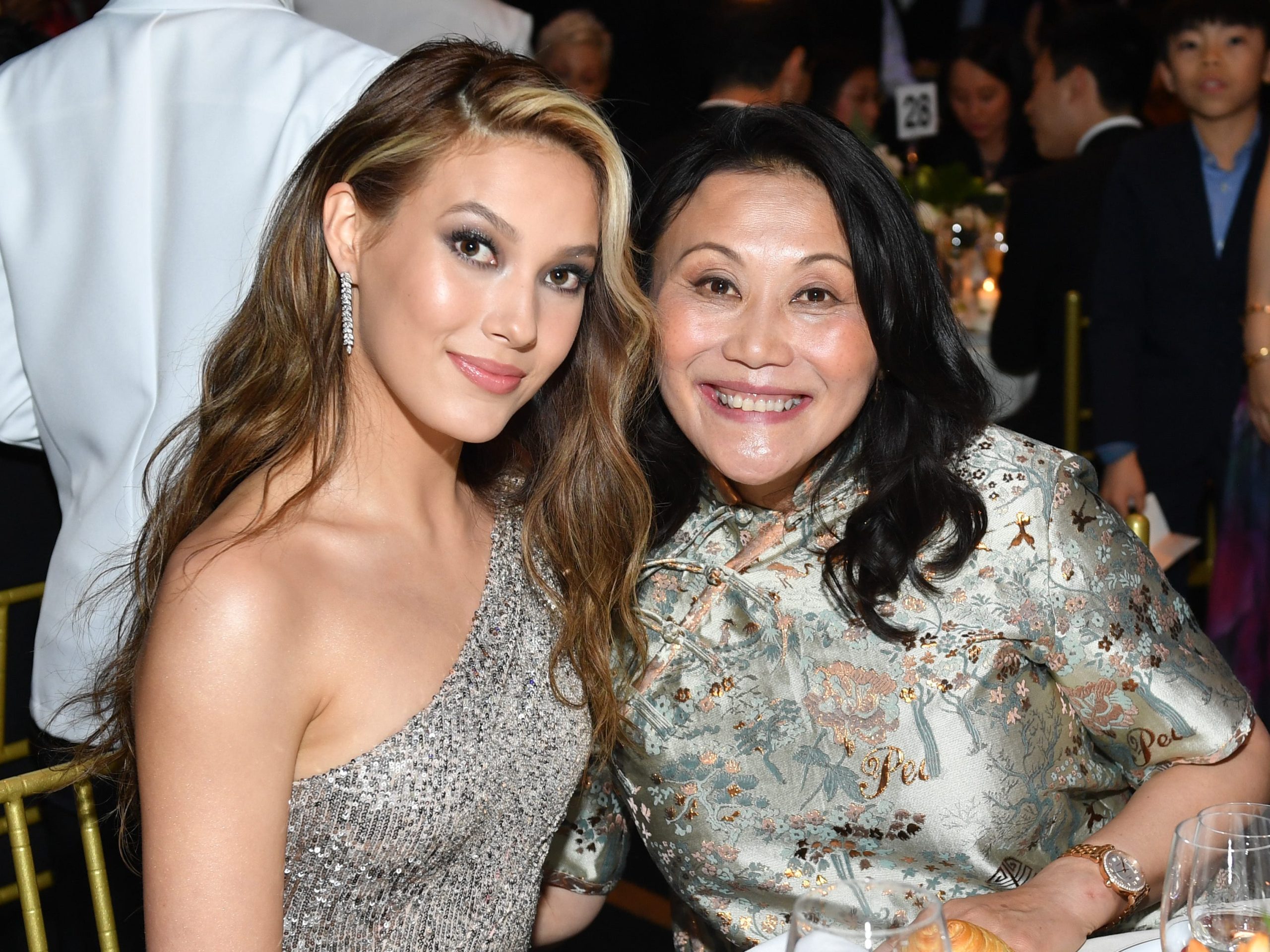 eileen-gu-says-she-sees-herself-and-her-mom-as-‘cofounders’