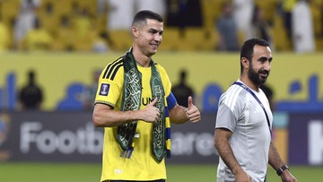 momen-langka,-ronaldo-cium-lambang-arab-saudi-saat-al-nassr-menang