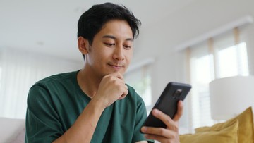 awas-lupa-diri,-ini-7-cara-tetap-berpikir-rasional-saat-jatuh-cinta