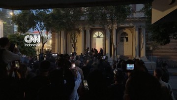 demonstran-albania-bakar-gedung-kementerian-protes-masalah-korupsi