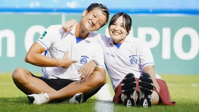 gol-cantik-saki-nishihara-jadi-penyelamat-persija-women,-sang-suami-ikut-bangga