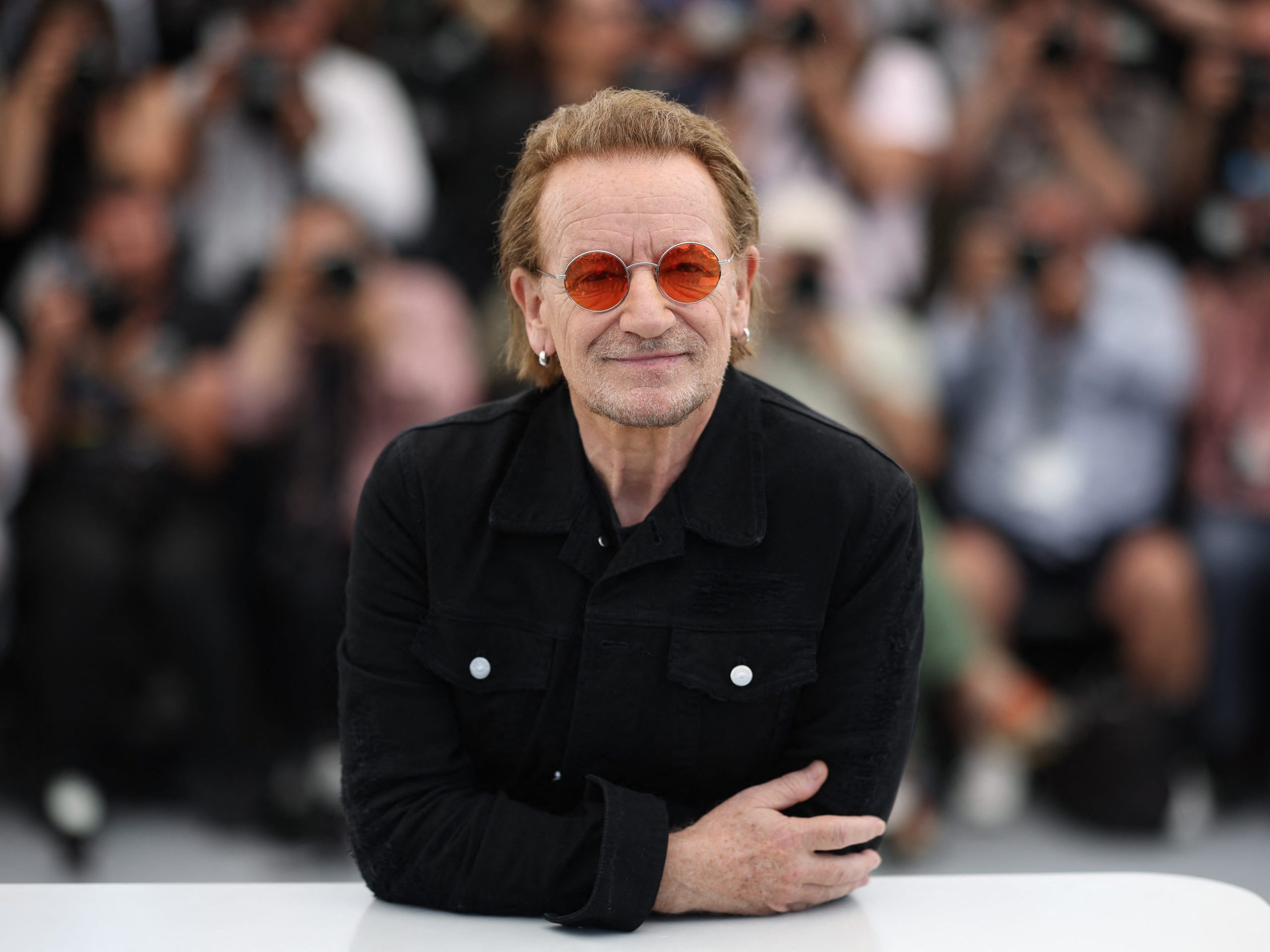 bono-says-u2-has-got-no-problem-with-charging-wealthy-fans-more-to-see-the-band-live