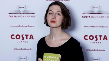 sally-rooney-dukung-grup-pro-palestina,-novelnya-dilarang-di-inggris