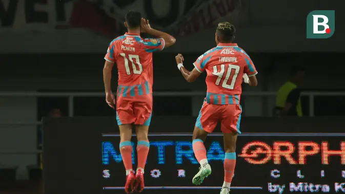 4-fakta-menarik-kemenangan-persib-di-markas-garudayaksa-fc:-mariano-peralta-menjawab-keraguan