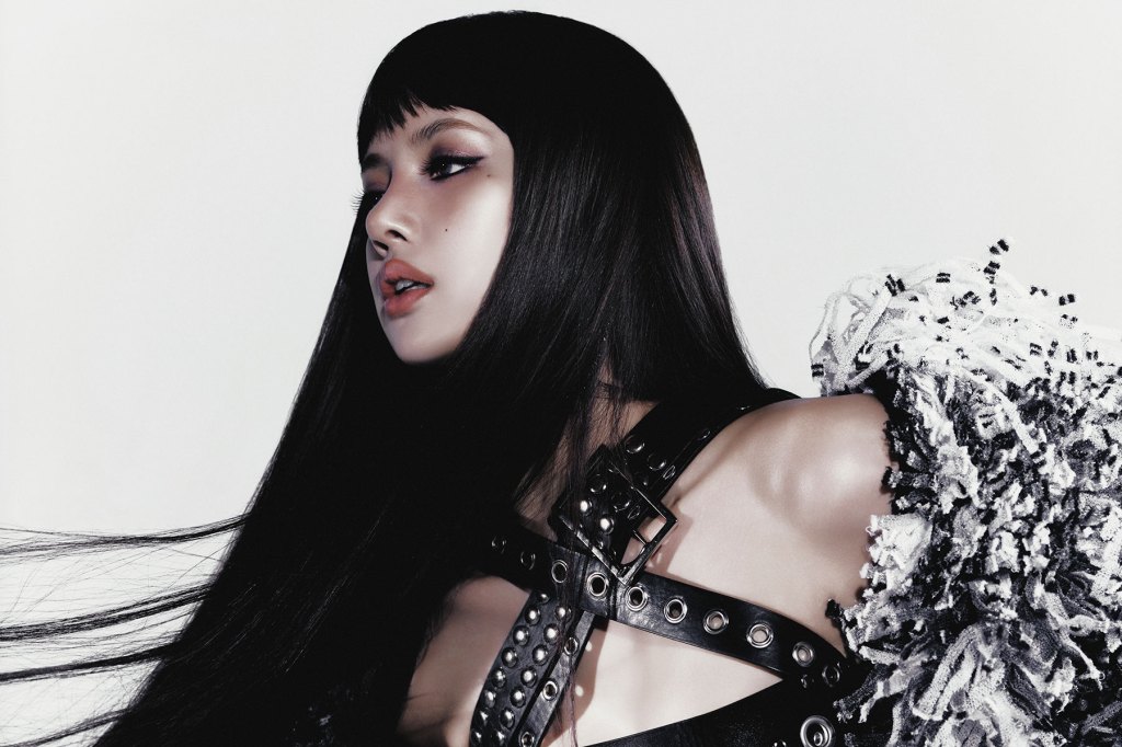 fans-choose-lisa’s-‘press-play’-as-this-week’s-favorite-new music