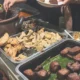 lepas-kangen-yogyakarta,-makan-gudeg-jogja-bu-tinah-di-stasiun-gondangdia