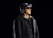 jay-z-to-headline-2027-super-bowl-halftime-show:-‘goat’s-out-of-the bag’