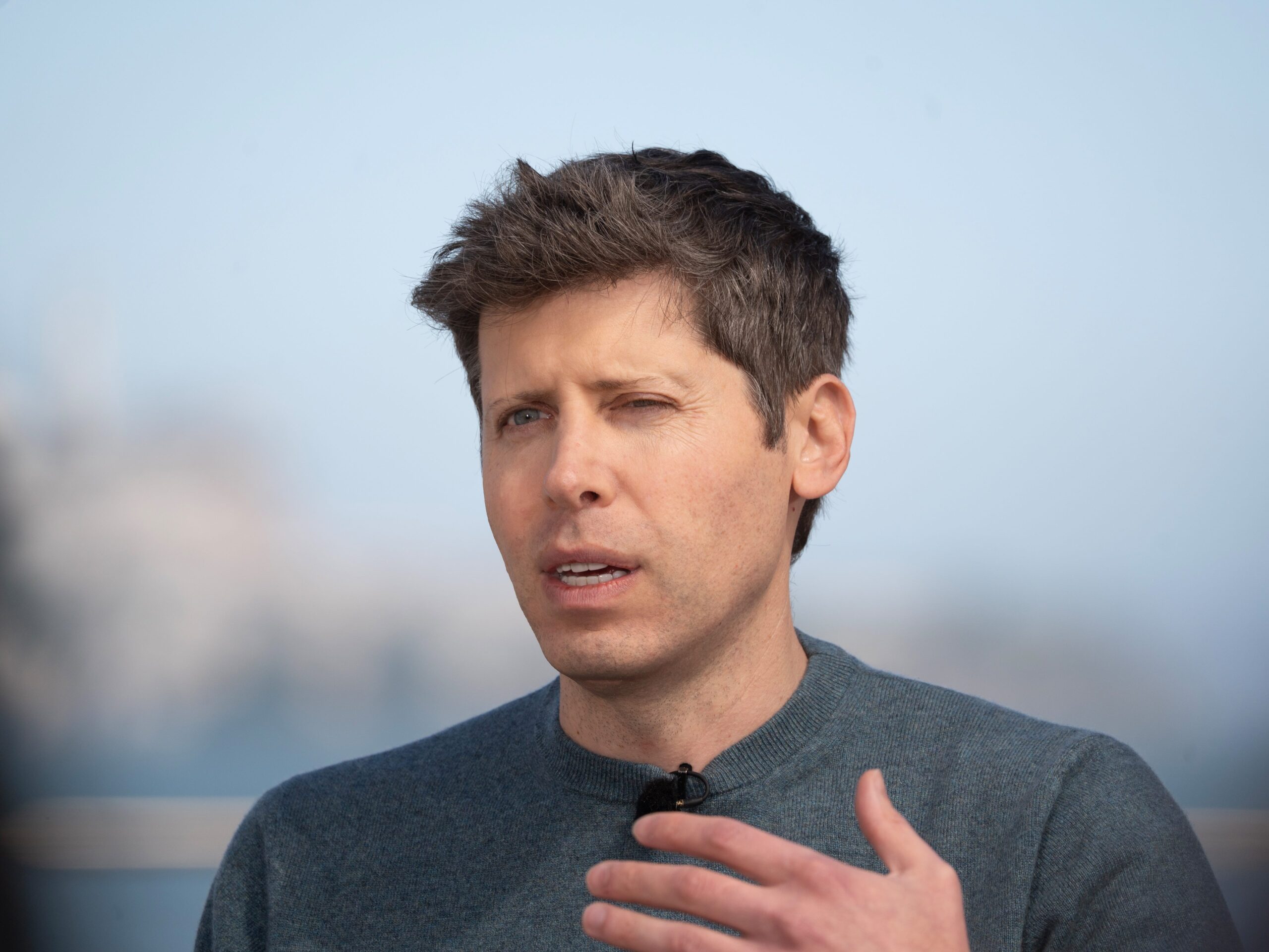 what-smart-people-are-saying-about-openai’s-exponential-time-hypothesis-claim